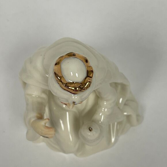 Home for the Holidays Wiseman Porcelain Nativity Replacement Figure 4 1/4" high - Picture 8 of 8